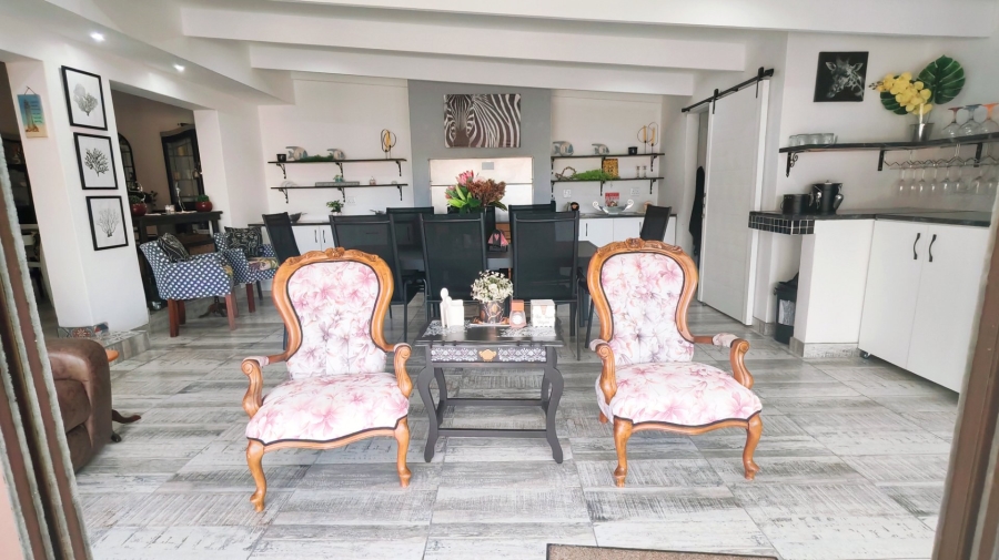 3 Bedroom Property for Sale in Twee Kuilen Western Cape